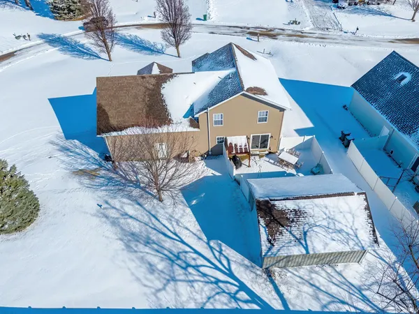 $469,000 | 4347 East Fox Run Drive, Syracuse, IN 46567