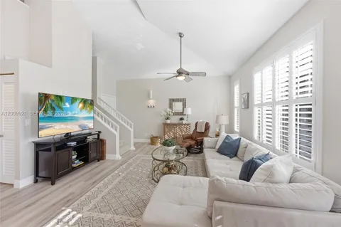 $739,900 | 109 Mainsail Circle, Unit 1, Jupiter, FL 33477
