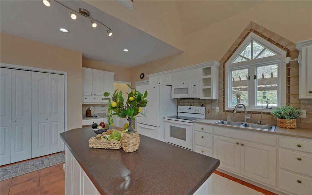 3256 Long Branch Road Dahlonega, GA 30533 - Photo 17 of 75