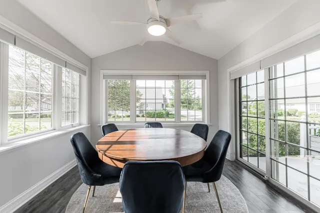 $374,700 | 2182 Waterbury Lane East, Unit 2182, Sycamore, IL 60178