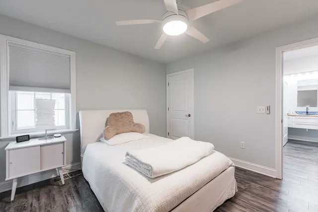 $374,700 | 2182 Waterbury Lane East, Unit 2182, Sycamore, IL 60178