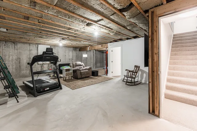 $374,700 | 2182 Waterbury Lane East, Unit 2182, Sycamore, IL 60178