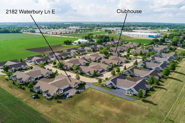 $374,700 | 2182 Waterbury Lane East, Unit 2182, Sycamore, IL 60178