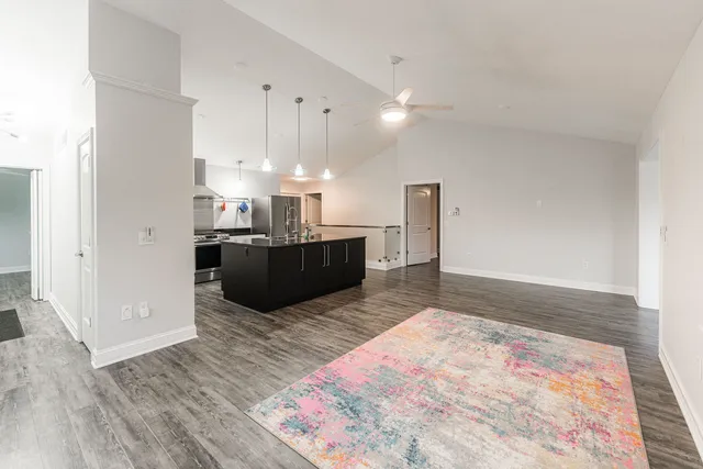 $374,700 | 2182 Waterbury Lane East, Unit 2182, Sycamore, IL 60178