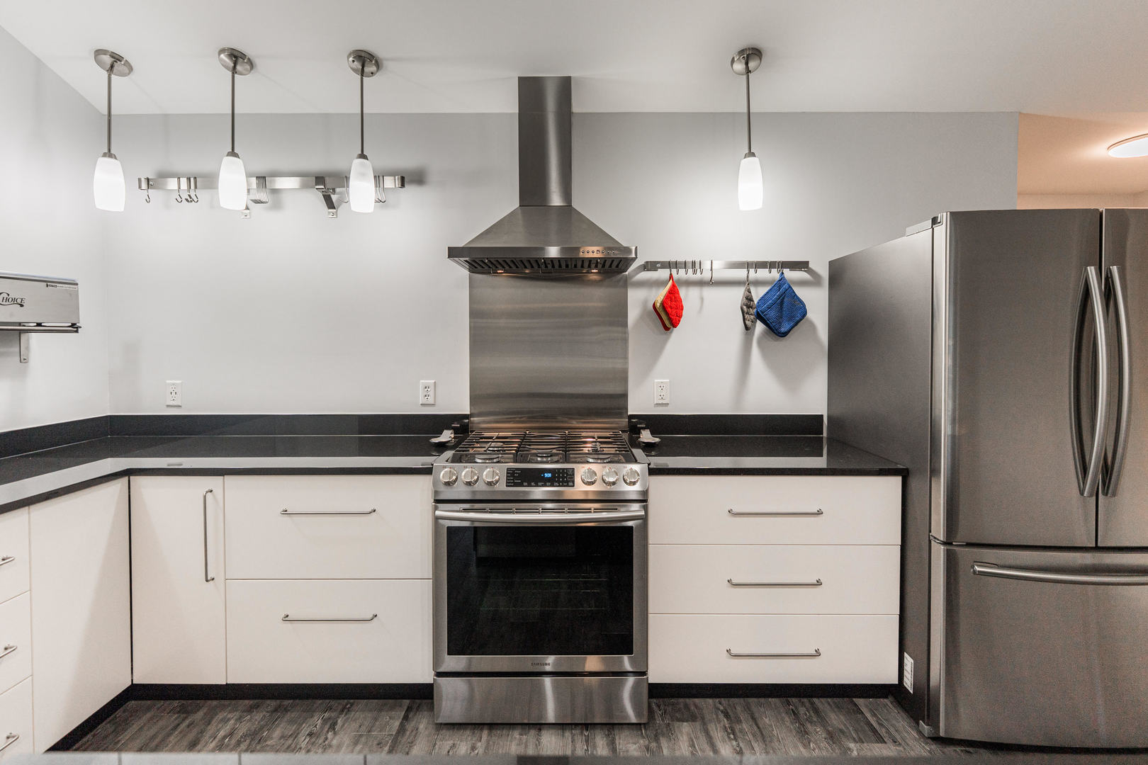 2182 Waterbury Lane East, Unit 2182 Sycamore, IL 60178 - Photo 9 of 45