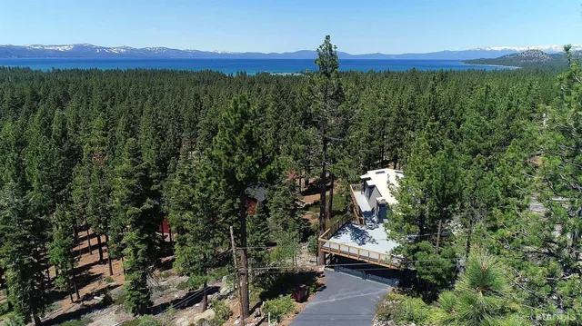 $1,649,000 | 1322 Knoll Lane, South Lake Tahoe, CA 96150