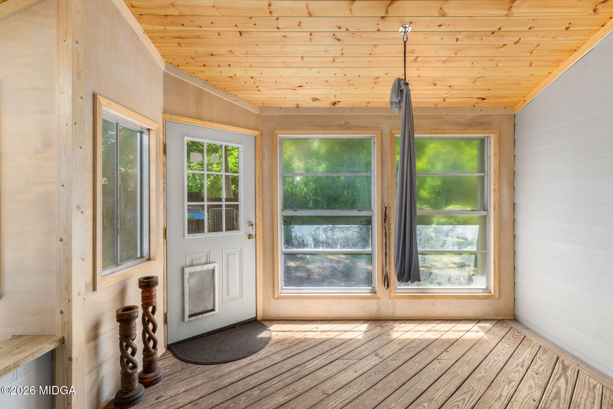 2520 Rockbridge Road Macon, GA 31204 - Photo 37 of 63 Sunroom