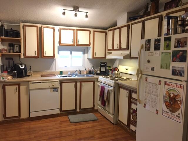 73 Roberts Shore Road Liberty, ME 04949 - Photo 7 of 18 image10