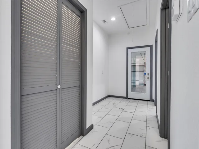 $449,900 | 145 Birdie Drive, Hempstead, TX 77445