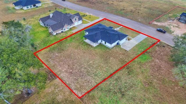 $449,900 | 145 Birdie Drive, Hempstead, TX 77445
