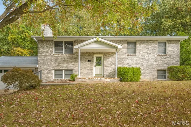 $264,900 | 116 Valleywood Court, Bethalto, IL 62010