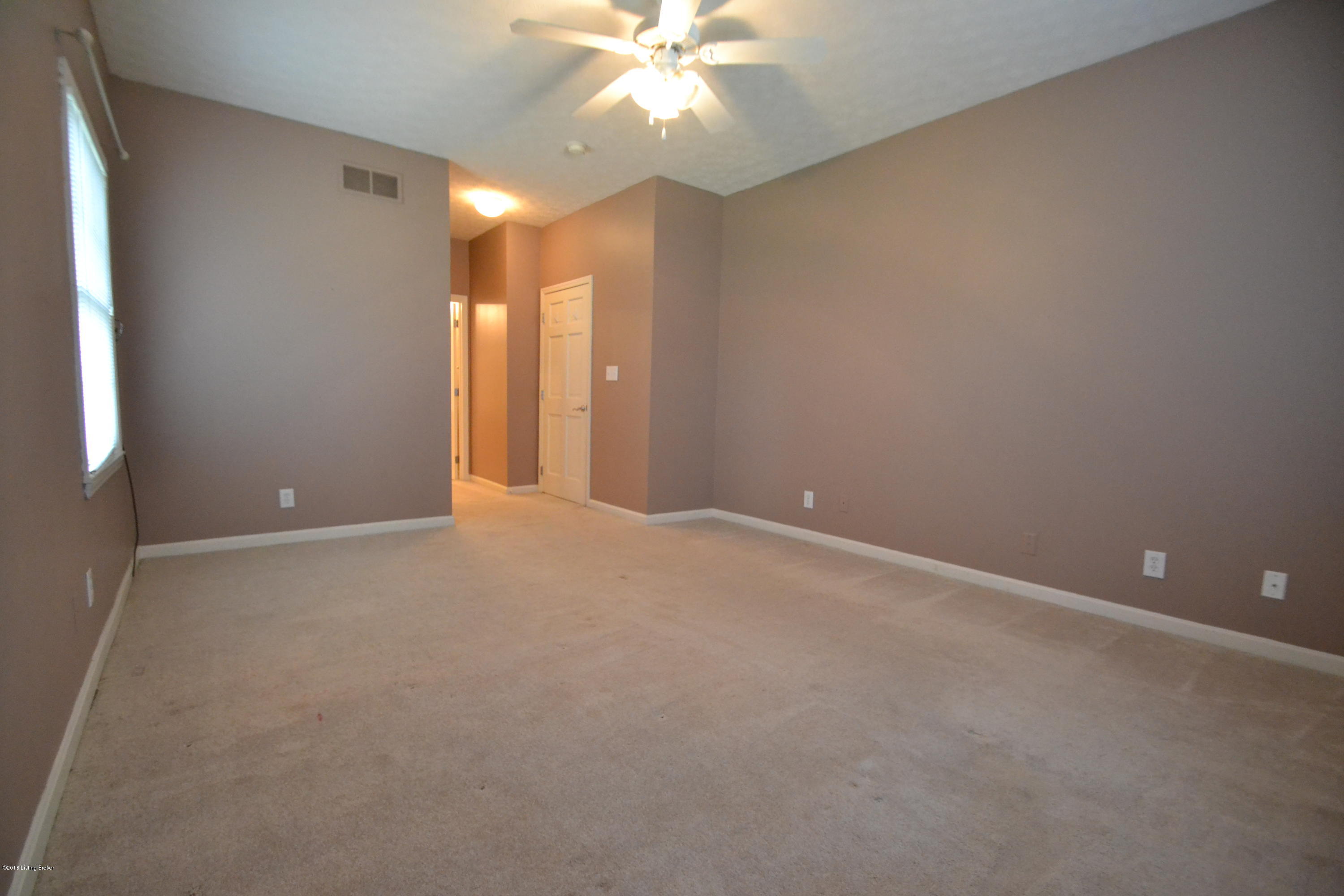 3116 Hendon Road Louisville, KY 40220 - Photo 19 of 41 DSC_0446
