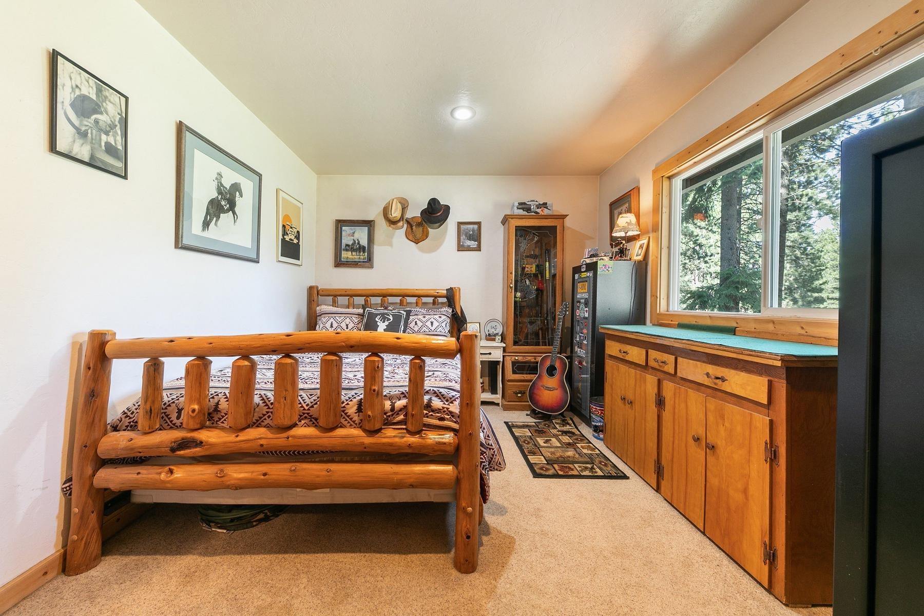 10666 Torrey Pine Road Truckee, CA 96161 - Photo 15 of 21
