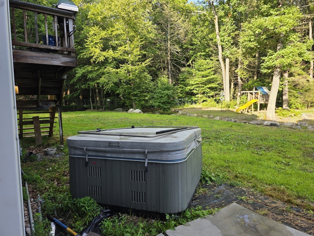 20 Fox Brook Road, Unit B Hartland, CT 06027 - Photo 16 of 23 Gallery Image 16