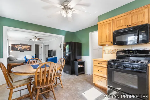 $325,000 | 147 Brownell Street Southeast, Grand Rapids, MI 49548