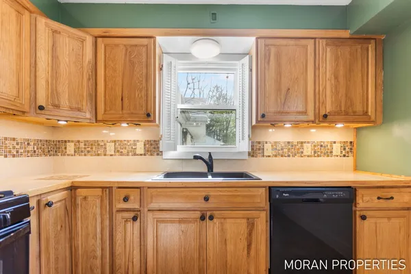 $325,000 | 147 Brownell Street Southeast, Grand Rapids, MI 49548
