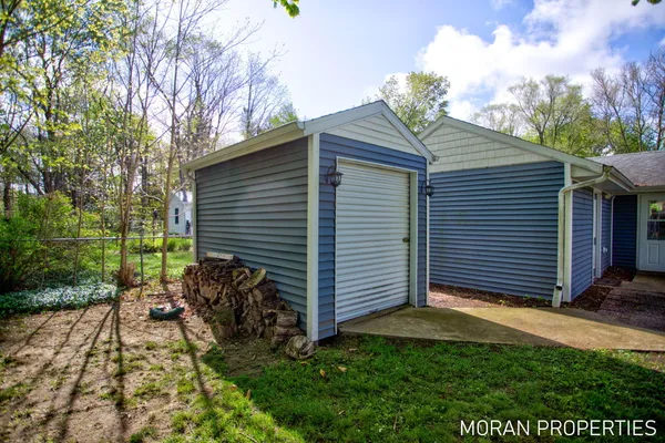 $325,000 | 147 Brownell Street Southeast, Grand Rapids, MI 49548