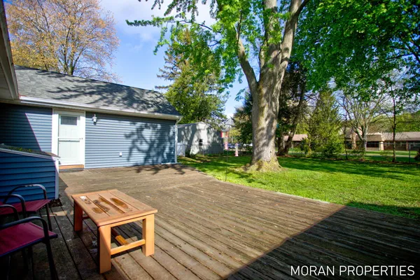 $325,000 | 147 Brownell Street Southeast, Grand Rapids, MI 49548