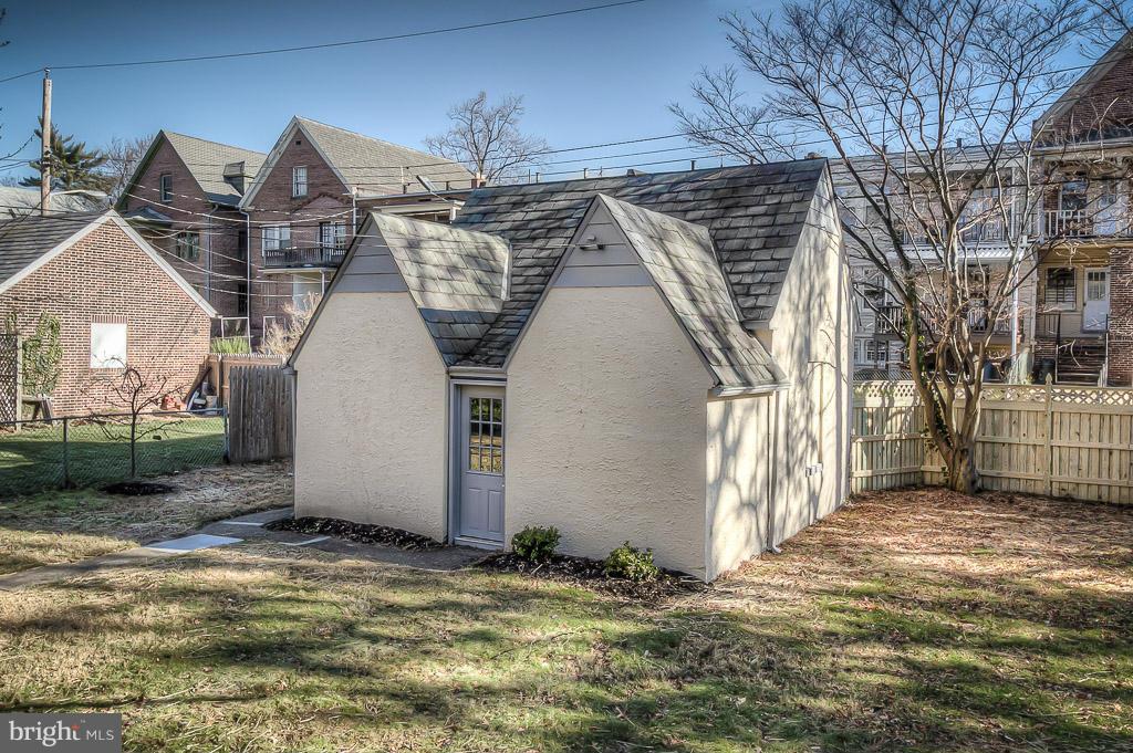 3803 Juniper Road Baltimore, MD 21218 - Photo 28 of 30 2-Car Detached Garage