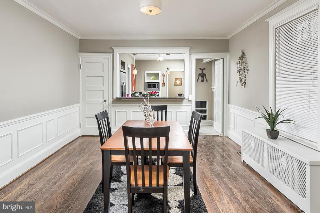 3803 Juniper Road Baltimore, MD 21218 - Photo 5 of 30 Separate Dining Room!