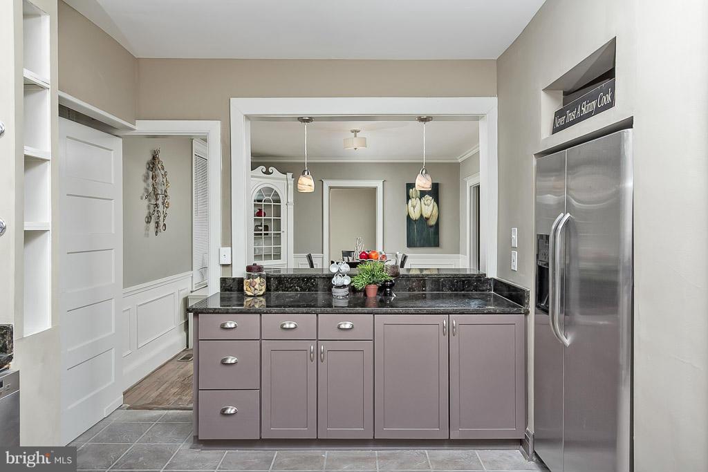 3803 Juniper Road Baltimore, MD 21218 - Photo 10 of 30 Gourmet Kitchen!