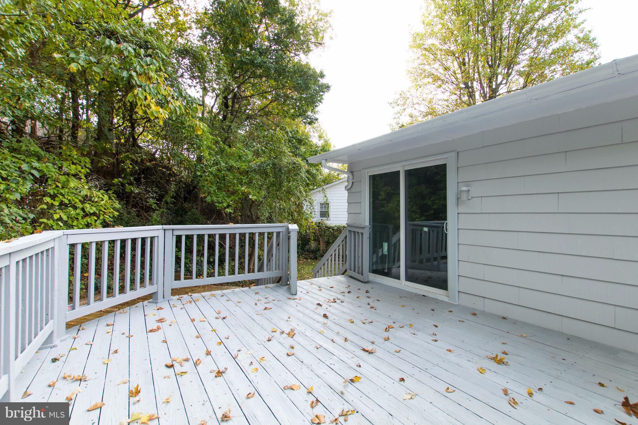2402 Windsor Road Baltimore, MD 21234 - Photo 26 of 30 Bath