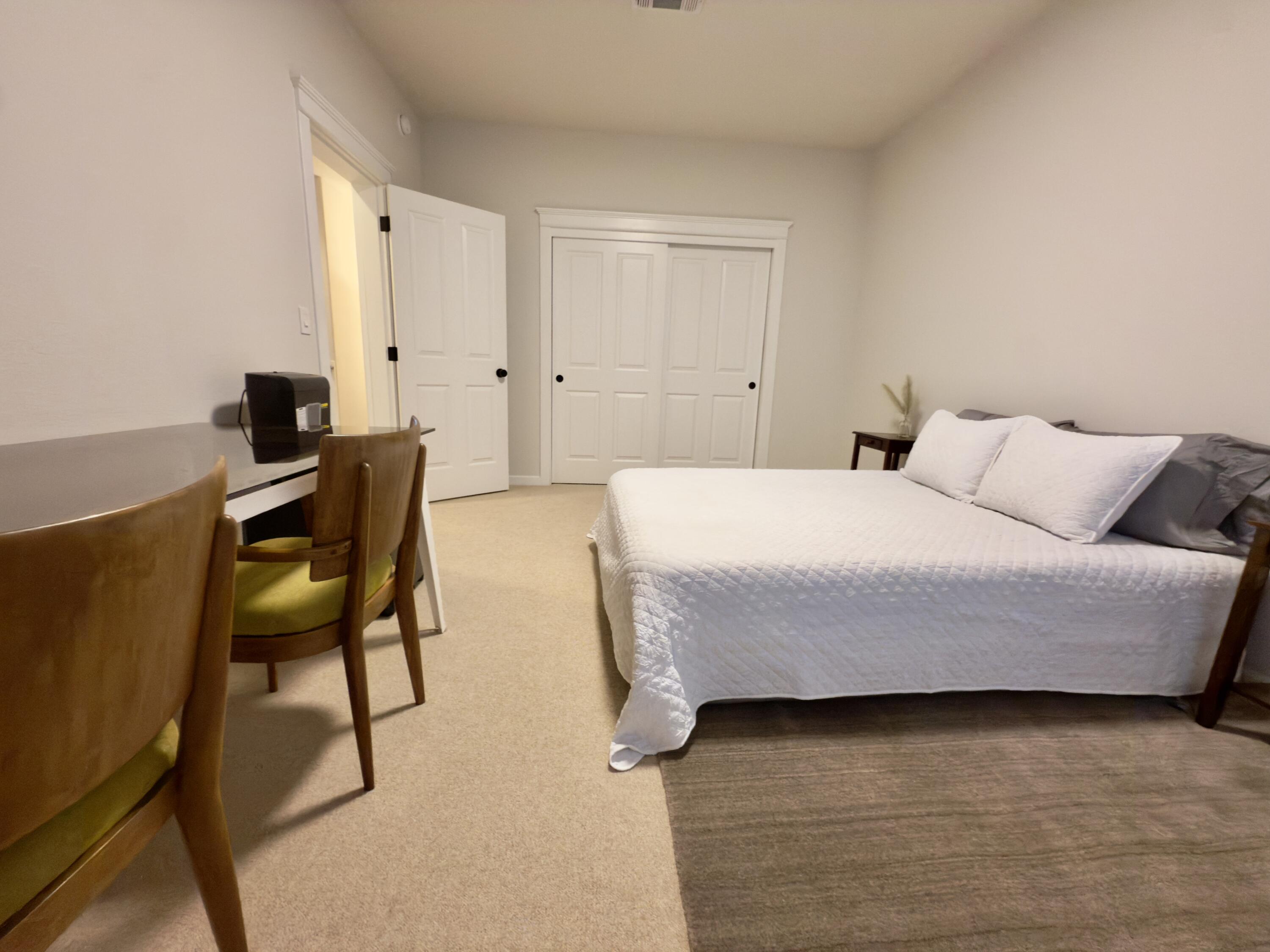 455 Holly Street Ashland, OR 97520 - Photo 24 of 33 2nd Bedroom