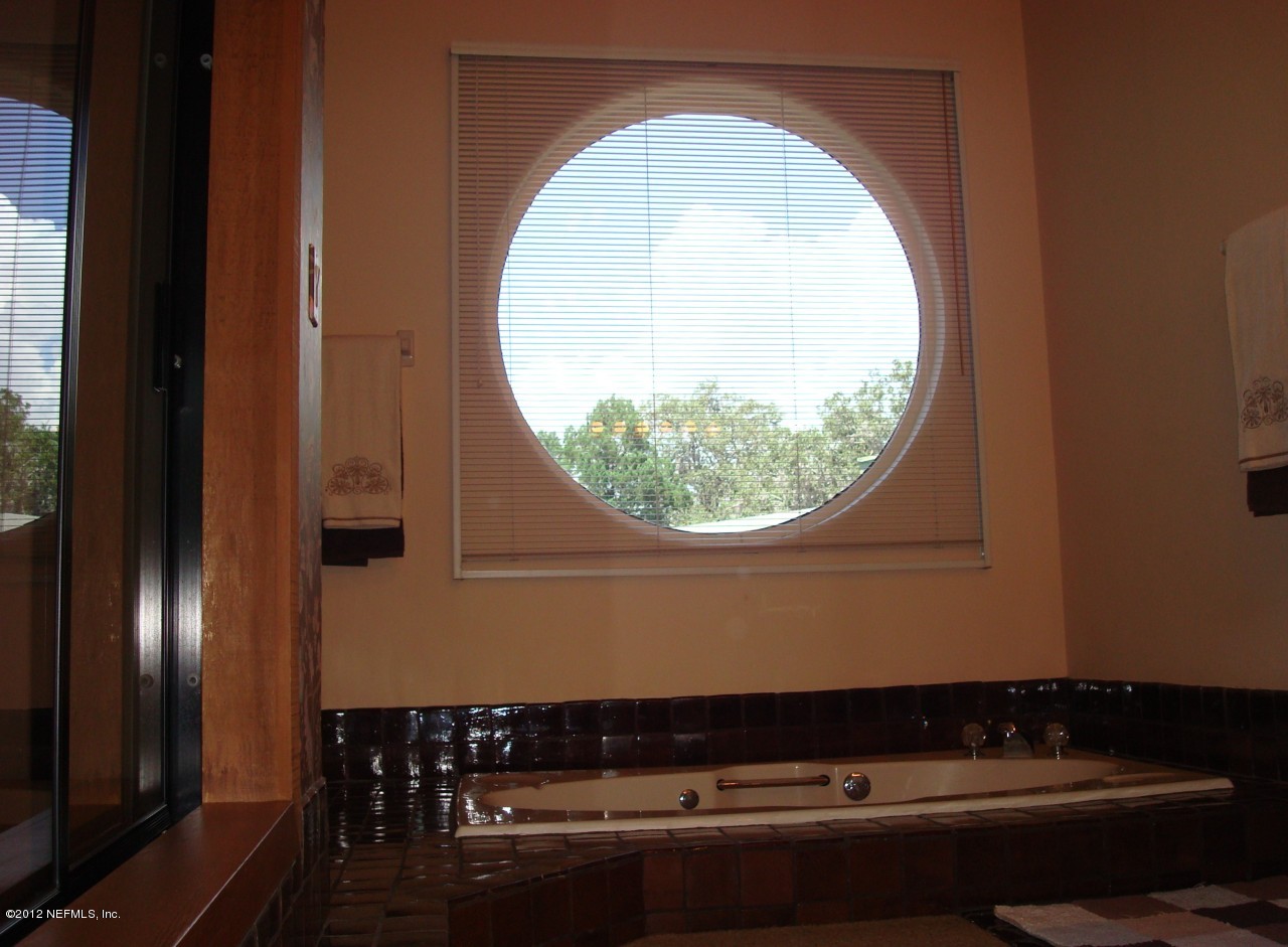 13147 Fort Caroline Road Jacksonville, FL 32225 - Photo 23 of 38 Master Bath sauna and whirlpool tub