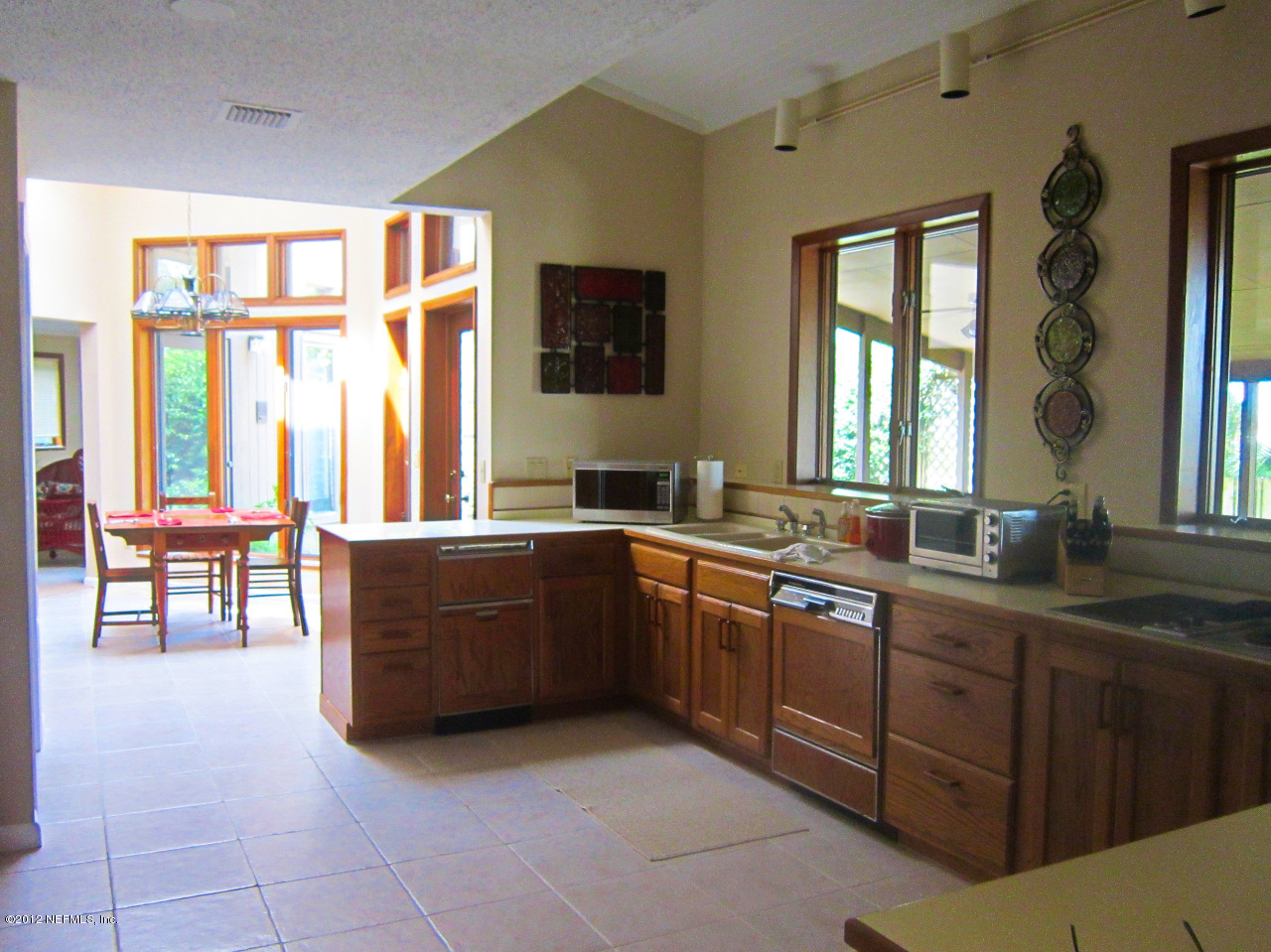 13147 Fort Caroline Road Jacksonville, FL 32225 - Photo 36 of 38 Kitchen and dinette
