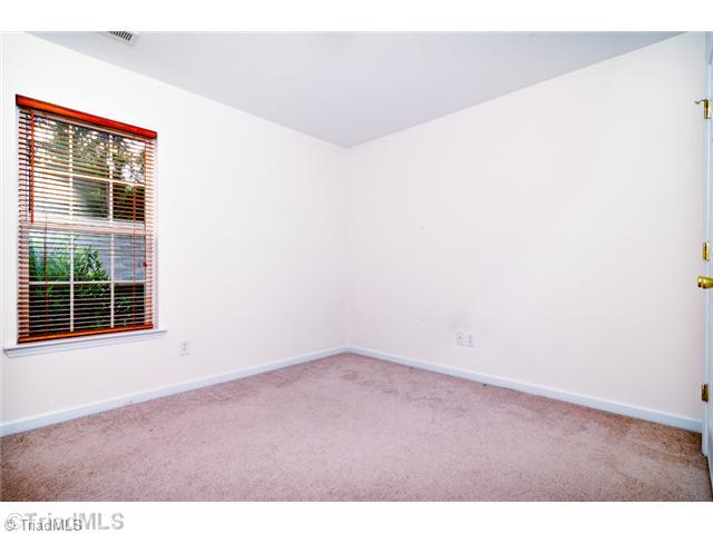 712 Prince Road Greensboro, NC 27455 - Photo 8 of 14 2nd Bedroom.