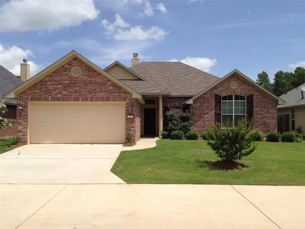 $2,000 | 184 Riverbrooke Drive, Shreveport, LA 71115