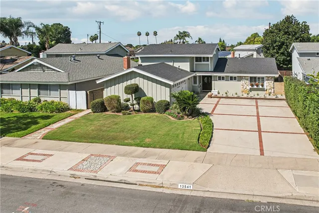 $1,650,000 | 13541 Dean Street, Tustin, CA 92780