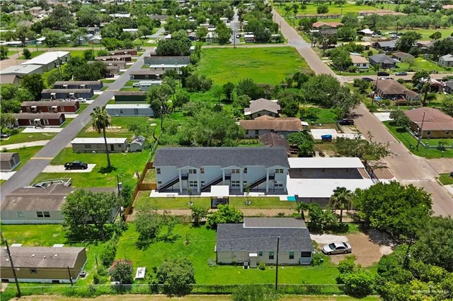 $900 | 418 North 3rd Street, Unit 2, Donna, TX 78537