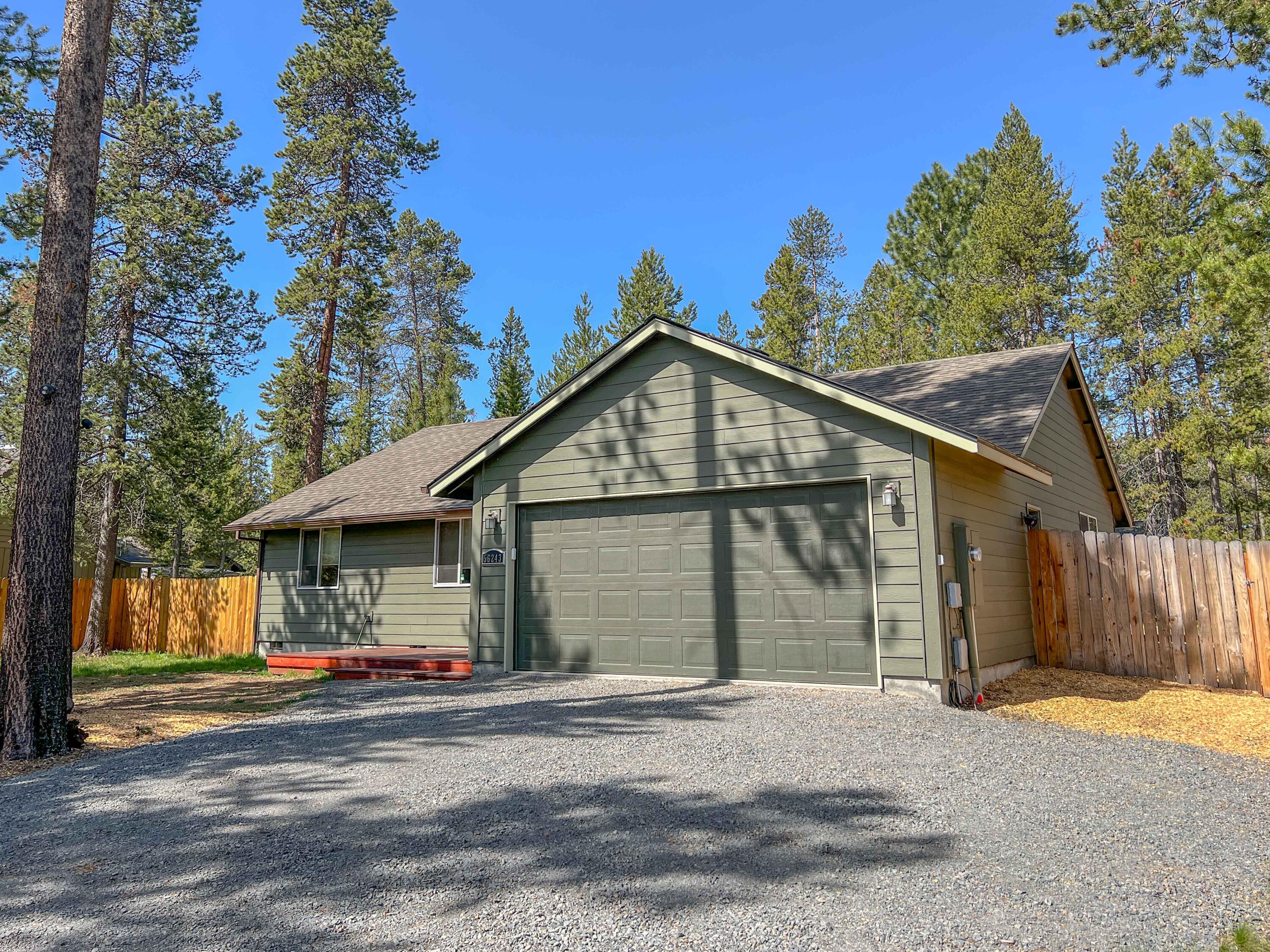 56243 Marsh Hawk Road Bend, OR 97707 - Photo 2 of 34 Front