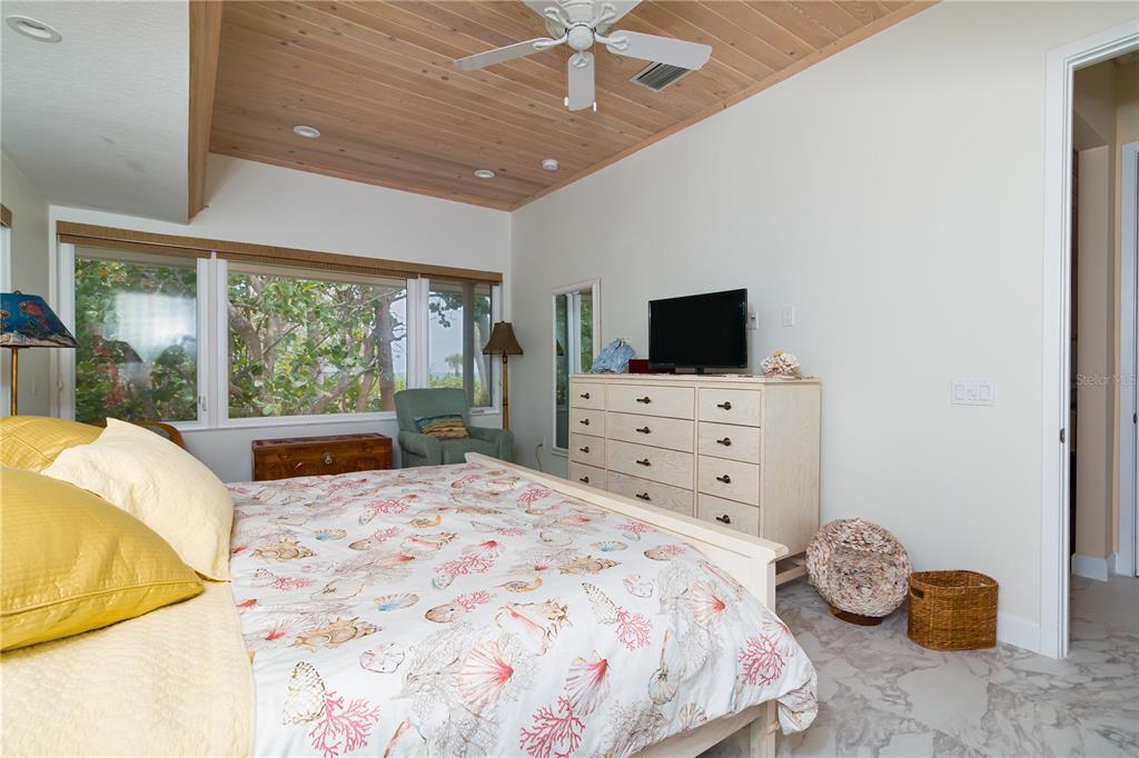 8300 Manasota Key Road Englewood, FL 34223 - Photo 23 of 44