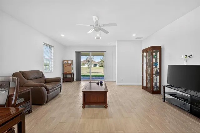 $528,000 | 1232 Haywagon Trail, Loxahatchee, FL 33470