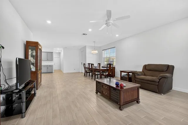 $528,000 | 1232 Haywagon Trail, Loxahatchee, FL 33470