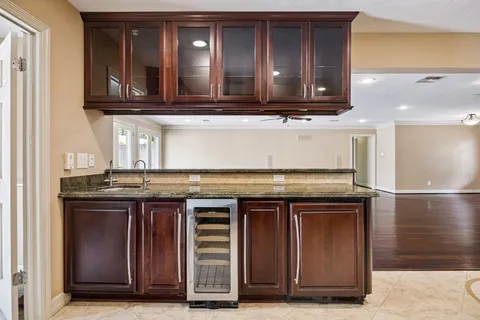 $599,000 | 7726 Meadowvale Drive, Houston, TX 77063