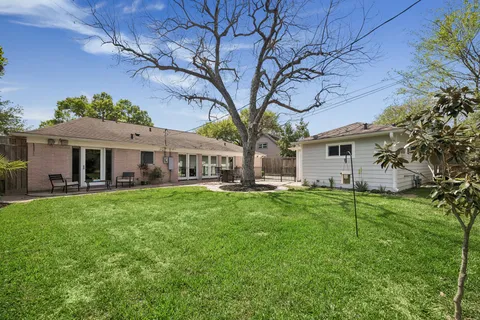 $599,000 | 7726 Meadowvale Drive, Houston, TX 77063