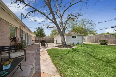 $599,000 | 7726 Meadowvale Drive, Houston, TX 77063