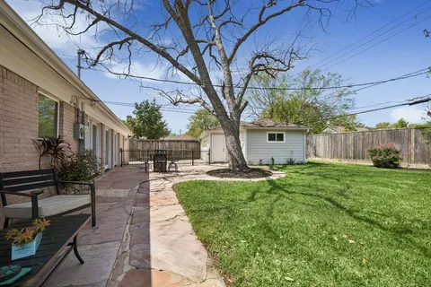 $599,000 | 7726 Meadowvale Drive, Houston, TX 77063