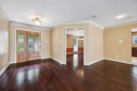 $599,000 | 7726 Meadowvale Drive, Houston, TX 77063