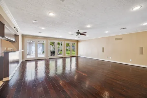 $599,000 | 7726 Meadowvale Drive, Houston, TX 77063