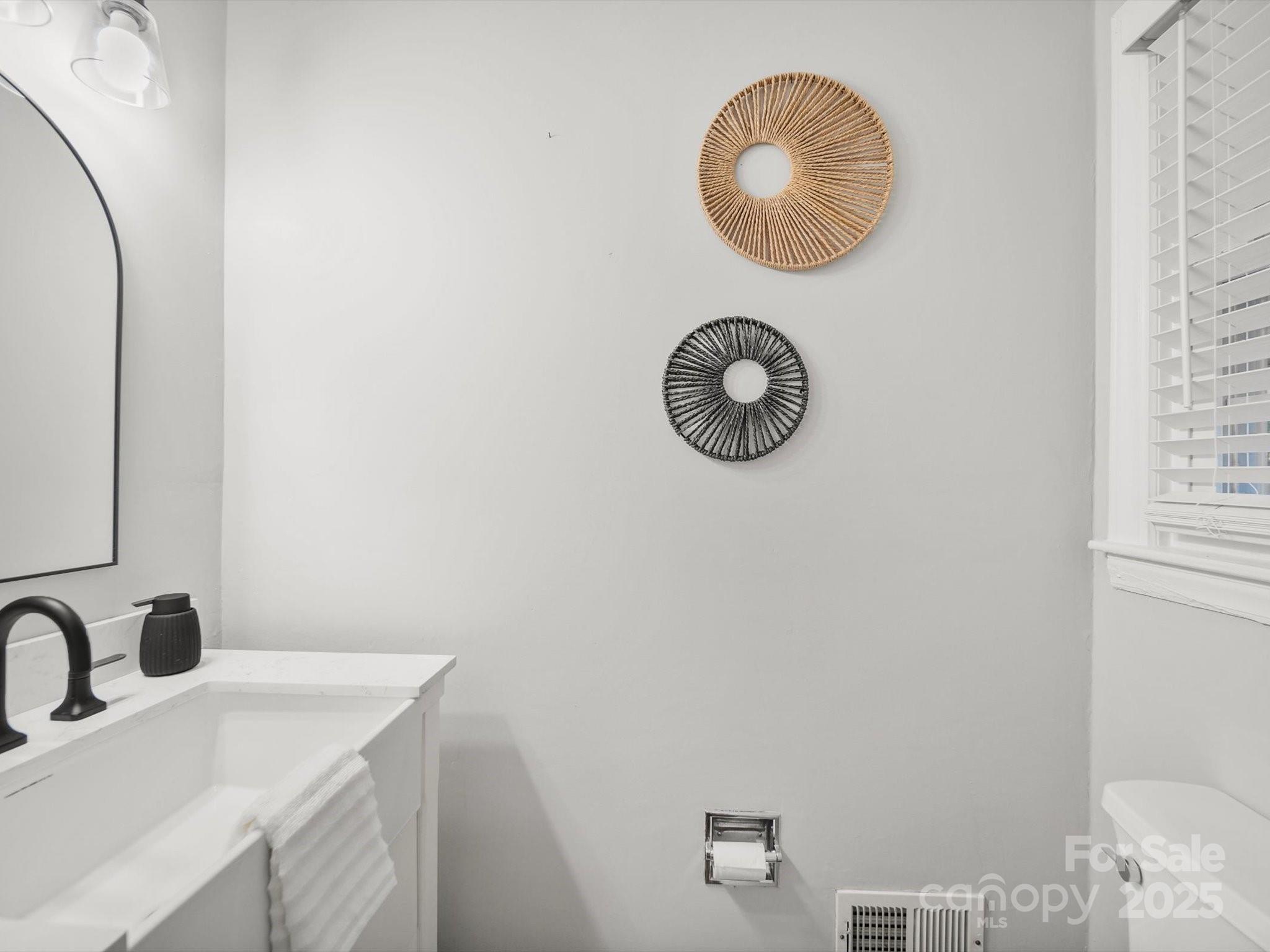 6401 Montpelier Road Charlotte, NC 28210 - Photo 26 of 43 Gallery Image 26