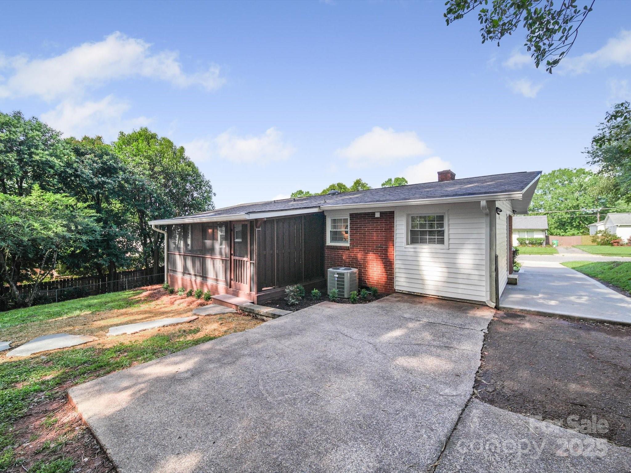 6401 Montpelier Road Charlotte, NC 28210 - Photo 35 of 43 Gallery Image 35