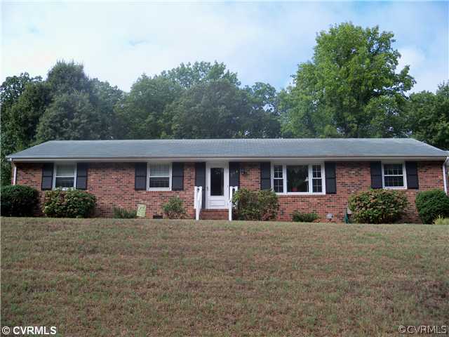 304 Chiappa Road Sandston, VA 23150 - Photo 1 of 12 Exterior Front
