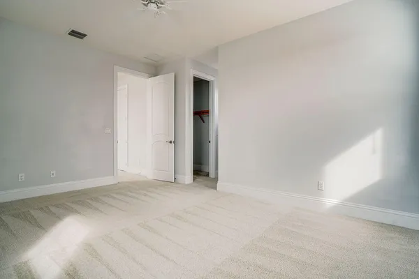 $5,500 | 170 Calmo Circle, Port St. Lucie, FL 34984