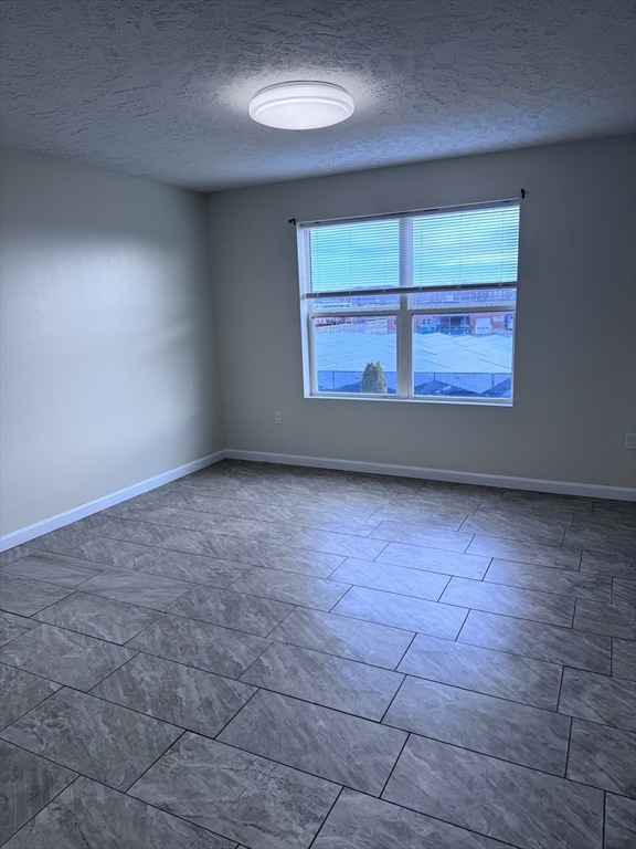 9 Columbia Street, Unit 1 Holyoke, MA 01040 - Photo 9 of 16