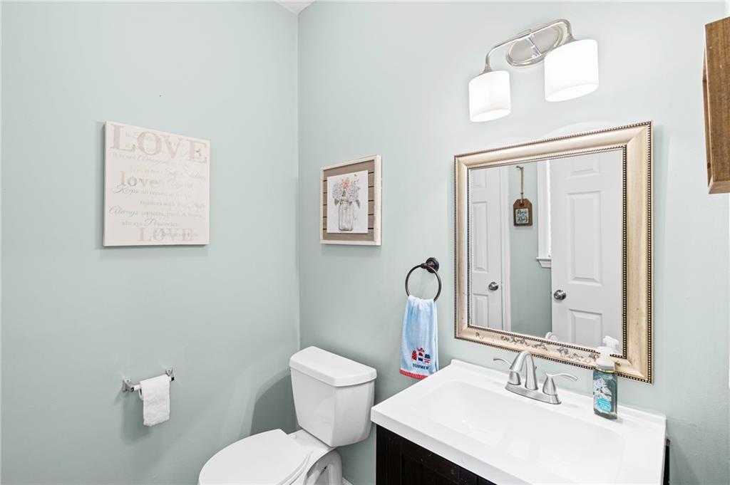 111 Edinburgh Court Alpharetta, GA 30004 - Photo 13 of 40