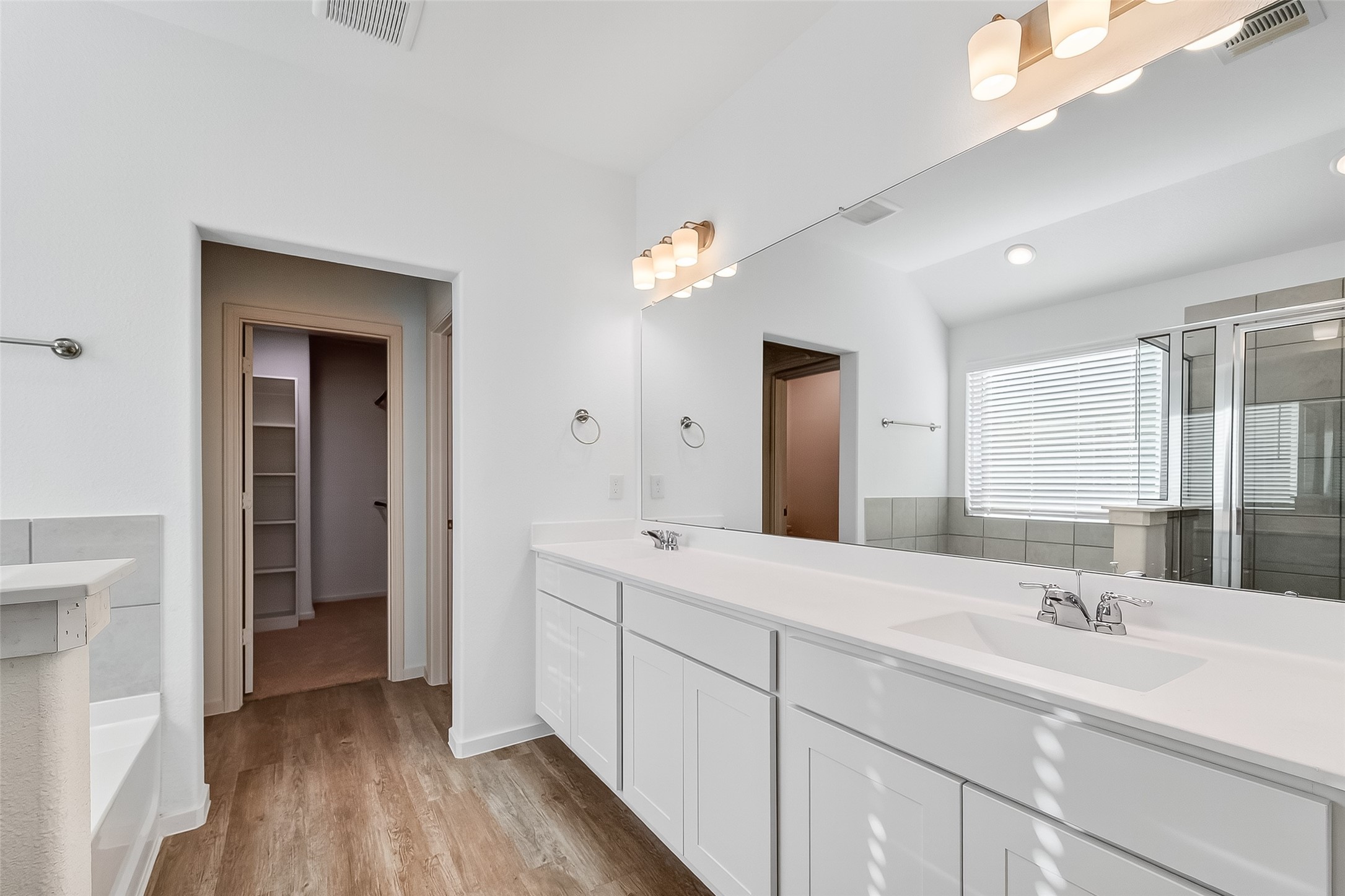 2115 Spring Hollow Drive Baytown, TX 77521 - Photo 16 of 36